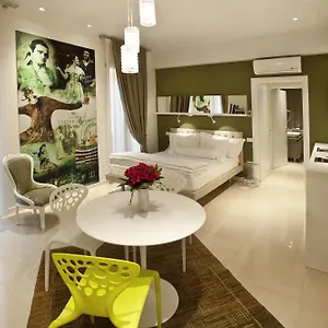 Aparthotel Opera Relais De Charme -