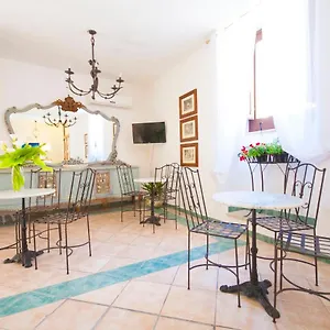 La Fontanella 3*, Noto Italy